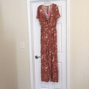 Xhilaration-NWT-Floral Jumpsuit-Size Small